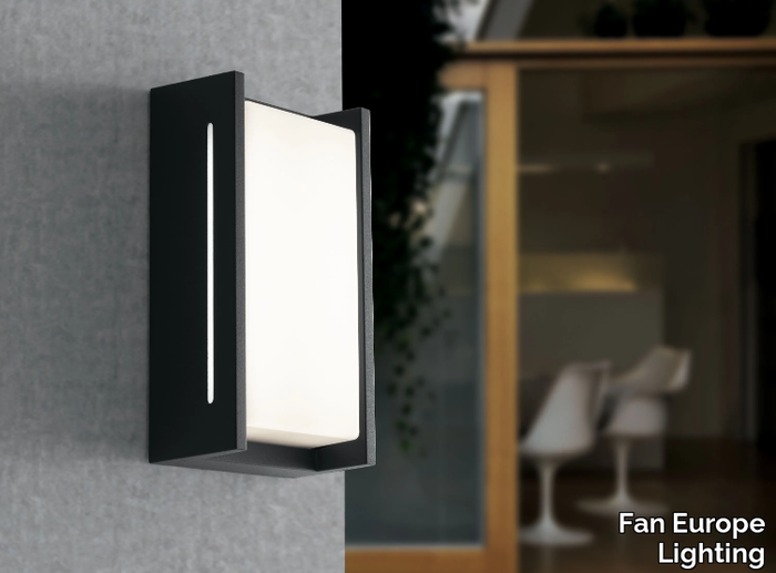 Fan-Europe-Lighting_COMPACT_PnnHeTQwH.jpeg