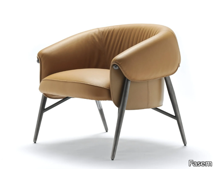 MONTGOMERY - Tanned leather armchair with armrests _ Fasem