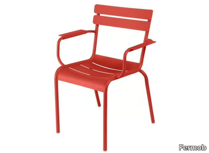 LUXEMBOURG - Stackable aluminium garden chair with armrests _ Fermob