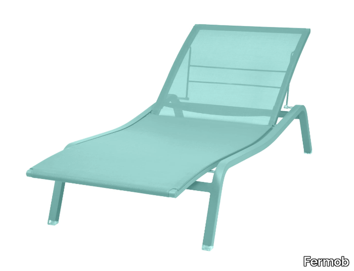 ALIZÉ-Sun-lounger-Fermob-44373-rel540489c5.jpg