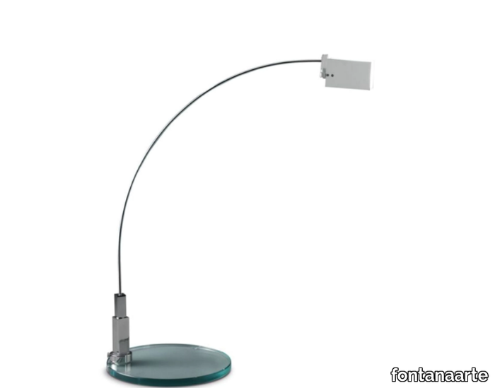 FALENA - Adjustable aluminium table lamp _ FontanaArte