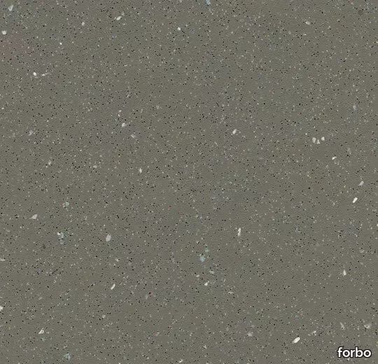 249686_174872.webp