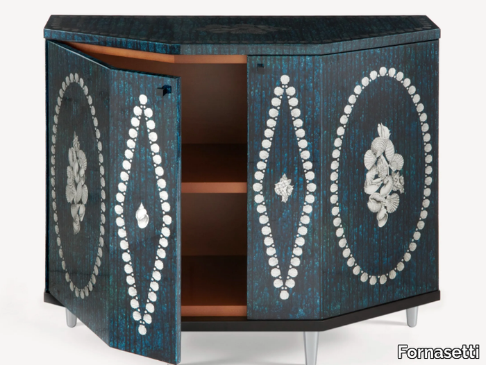 giro-di-conchiglie-sideboard-fornasetti-637528-relac83c02b.jpg