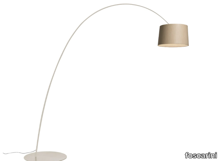 TWIGGY ELLE WOOD - LED arc lamp with metal base and oak lampshade _ Foscarini