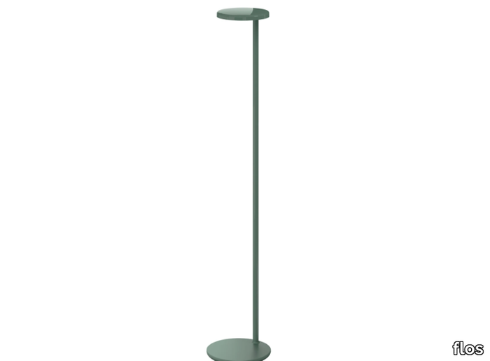 OBLIQUE USB-C - LED floor lamp with USB-C _ Flos