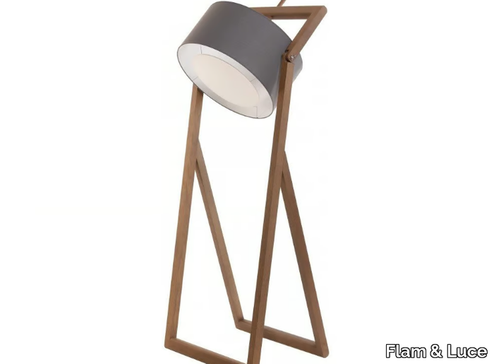 FOTOGRAPH - Wooden floor lamp _ Flam & Luce