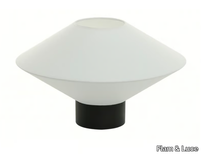 pomelo-flam-luce-luminaires-370712-relc4f7fc8b.jpg