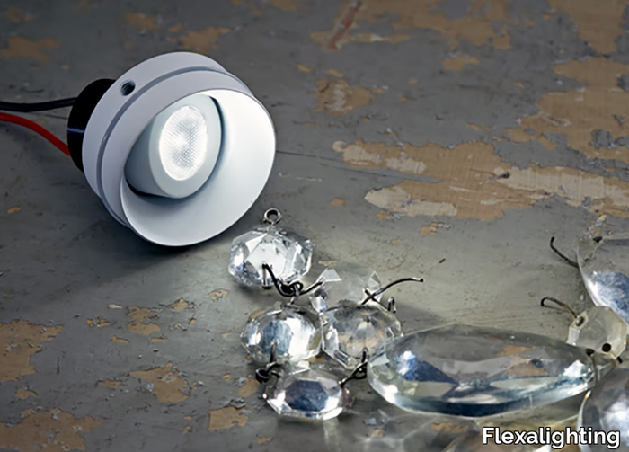 zero-move-2-flexalighting-557880-rela72aa079.jpg