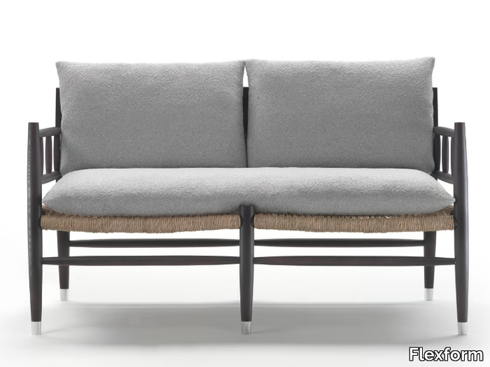 LEE - Solid wood small sofa _ Flexform