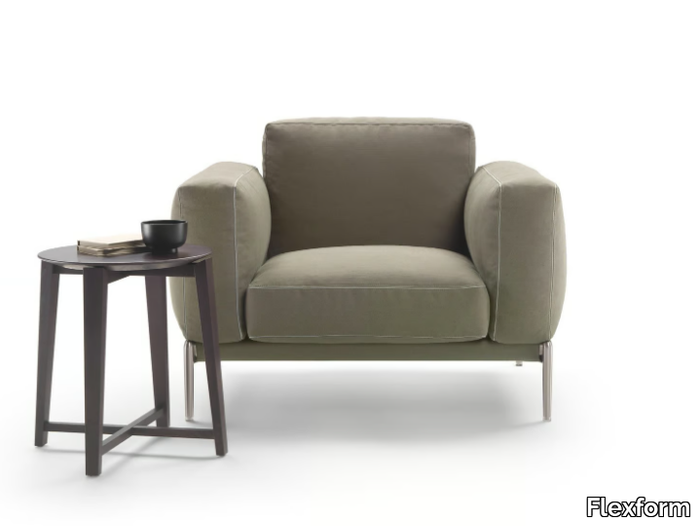 ROMEO-COMPACT-Armchair-Flexform-429518-relcbe87f89.jpg