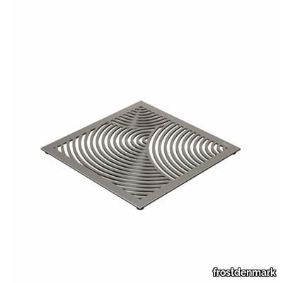 Trivet 1