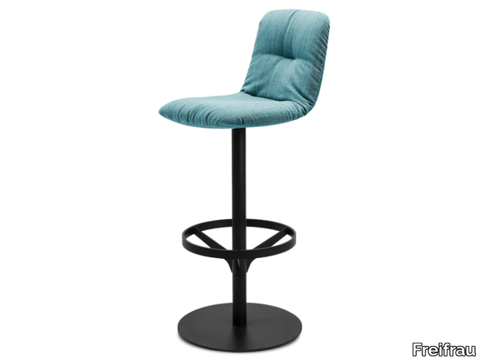 LEYA BARSTOOL HIGH - Swivel fabric barstool with back _ Freifrau