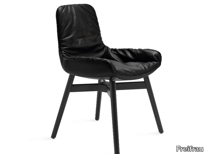 LEYA-ARMCHAIR-LOW-Freifrau-Sitzmöbelmanufaktur-150929-releb4ea2f8.jpg