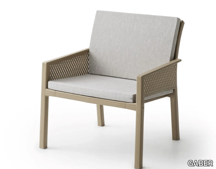 GRAND MINUSH - Technopolymer garden armchair with armrests _ GABER