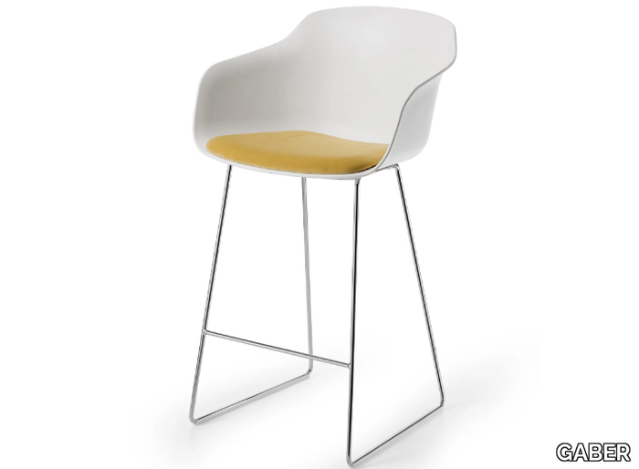 dame-stool-with-integrated-cushion-gaber-559371-rel217e3aeb.jpg