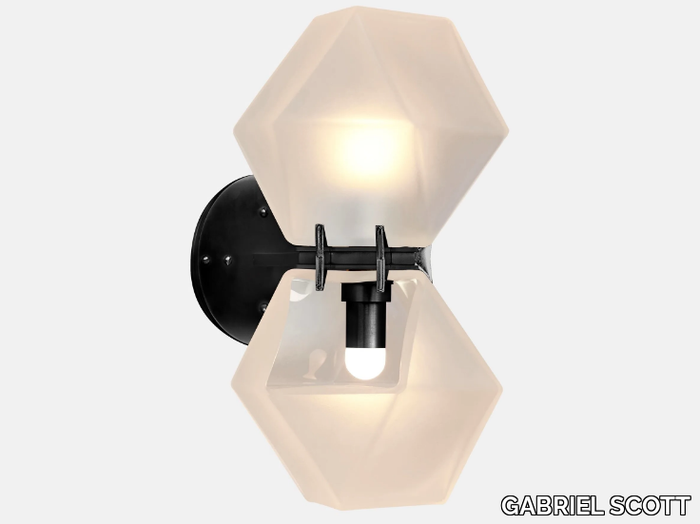 WELLES-GLASS-Wall-light-GABRIEL-SCOTT-395924-rel75f2874.jpg