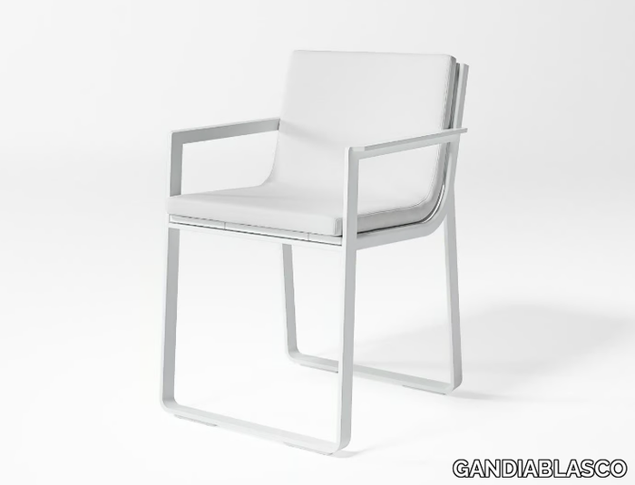 FLAT - Thermo lacquered aluminium garden chair with armrests _ GANDIABLASCO