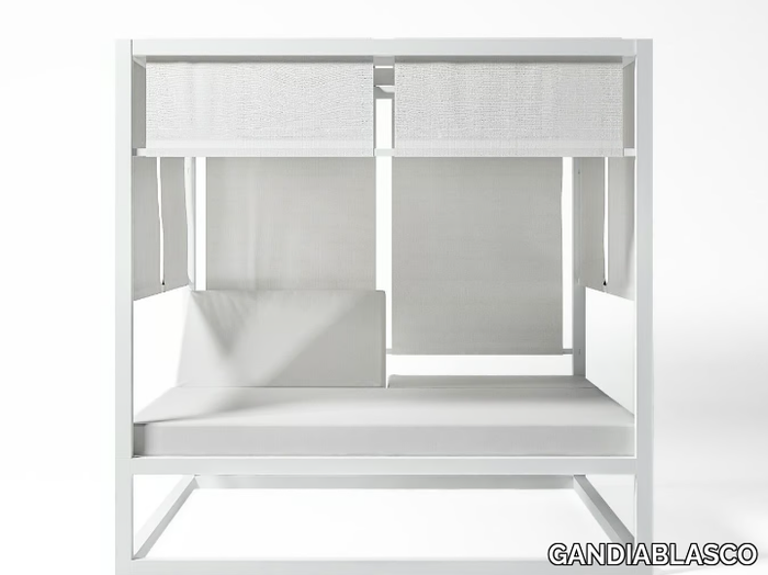 DAYBED-RAISED-GANDIA-BLASCO-26727-rel3b3ed7cb.jpg