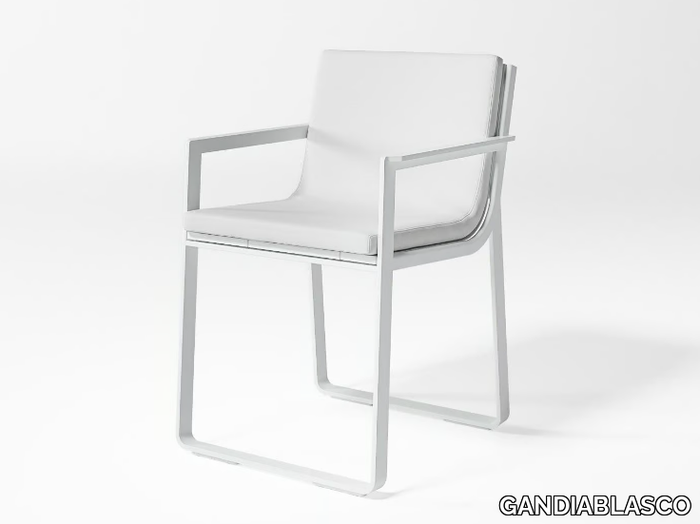 FLAT-Easy-chair-with-armrests-GANDIA-BLASCO-274570-rel58cb052d.jpg