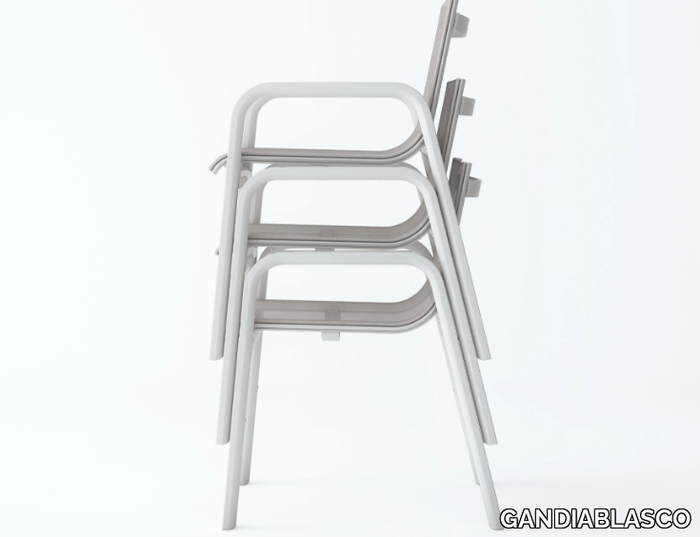 STACK-Easy-chair-GANDIABLASCO-139702-rele63e4ea0.jpg