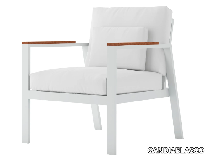 TIMELESS-Easy-chair-GANDIABLASCO-443574-rel86e87898.jpg