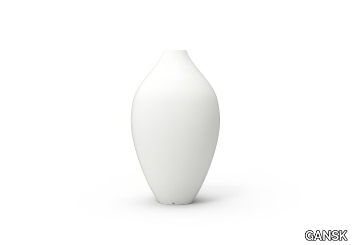 GANSK_GENTLE--Garden-vase_Uhlh1WC6wg.jpeg