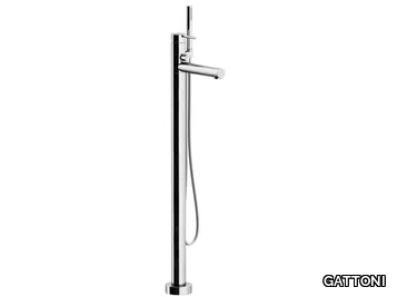 CIRCLE ONE 9008-90 - Single handle floor standing bathtub mixer with hand shower _ GATTONI