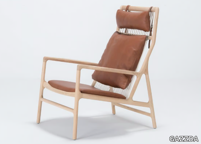 DEDO - Upholstered leather armchair with headrest _ GAZZDA