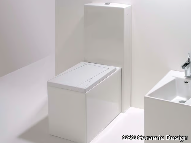 OZ - Close coupled ceramic toilet _ GSG Ceramic Design