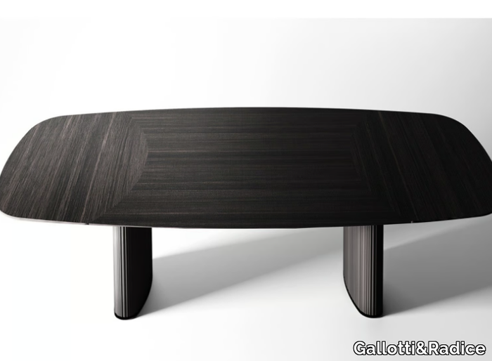 SHIRO - Oval table _ Gallotti&Radice