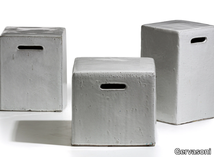 INOUT 41/42/43 - Cement stool / coffee table _ Gervasoni