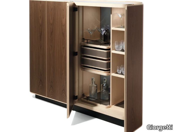 MOORE - Bar cabinet with integrated lighting _ Giorgetti