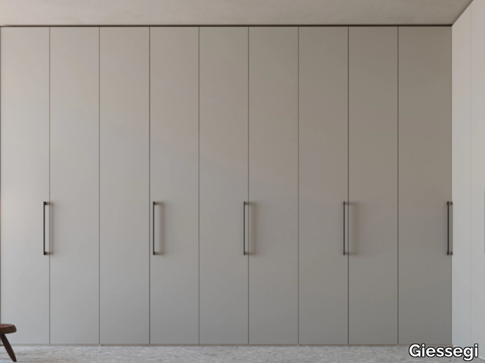 SAKS - Corner wooden wardrobe with coplanar doors _ Giessegi