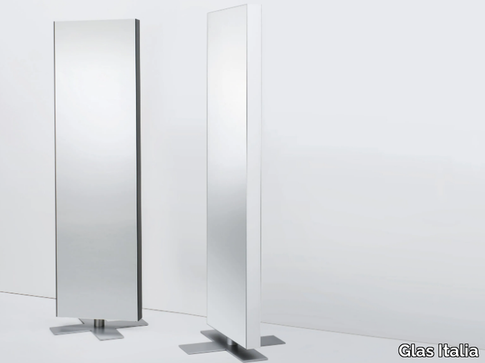 GIANO-Freestanding-mirror-GLAS-ITALIA-316108-rel95db8817.jpg