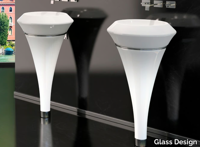 ISOLA MURANO - Freestanding round single Murano glass washbasin _ Glass Design