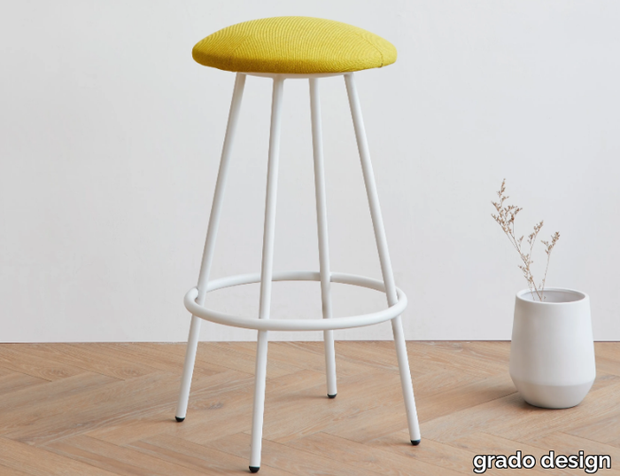 FUNGO - High fabric stool with footrest _ grado design