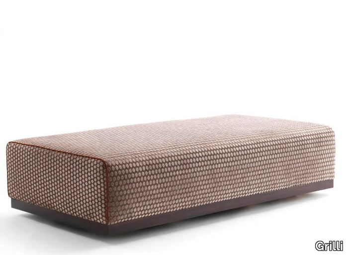 ANNY-721001-Pouf-bed-Grilli-385317-relafc85a80.jpg