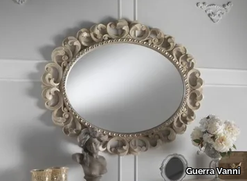 MINERVA - Oval framed wall-mounted wooden mirror _ Guerra Vanni