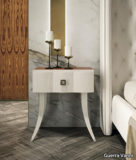 oscar-bedside-table-guerra-vanni-624947-relb56cc6d.jpg