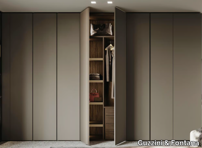 GROOVE - Sectional custom bilaminate wardrobe _ Guzzini & Fontana