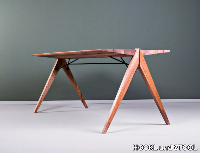 CROCODILE-Table-HOOKL-und-STOOL-363376-relae7d03d9.jpg