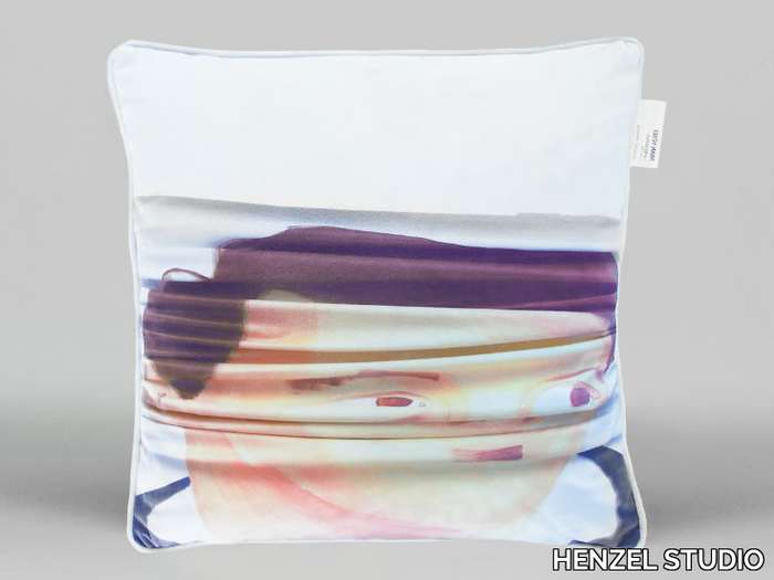 UNTITLED - JY01 - Square velvet cushion with removable cover _ HENZEL STUDIO