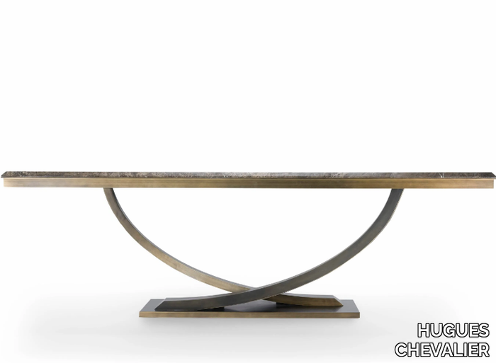 HAUSSMANN-Dining-table-HUGUES-CHEVALIER-201540-rel2d120011.jpg