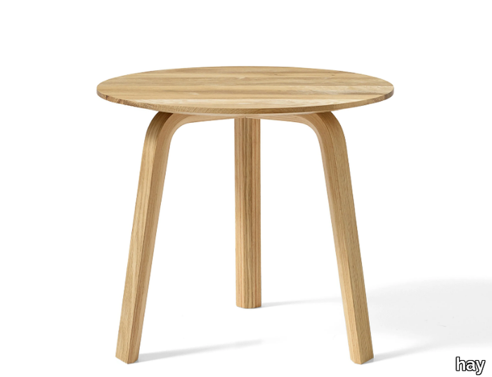 BELLA - Round wooden coffee table _ Hay