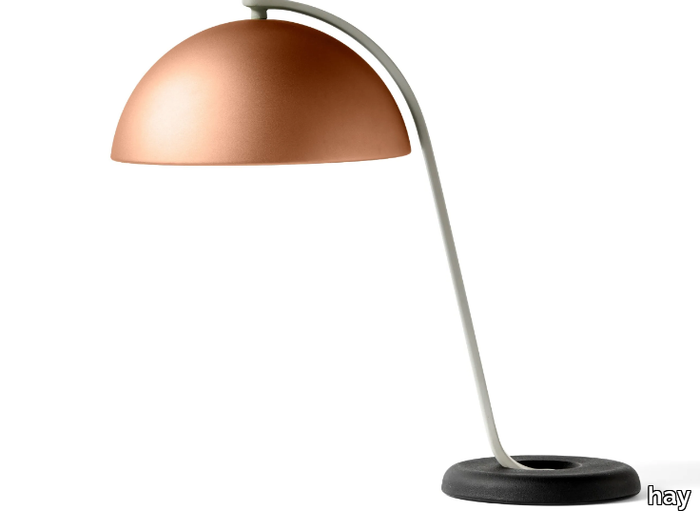 CLOCHE - LED aluminium table lamp _ Hay