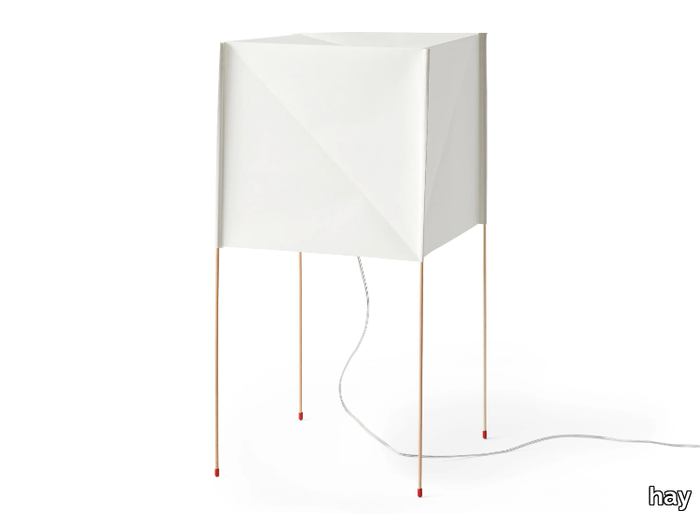 PAPER CUBE - LED recycled PET floor lamp _ Hay