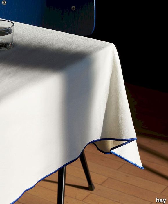 Outline Tablecloth