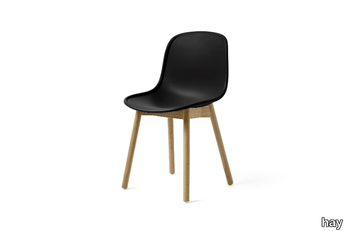 NEU-13-Chair-Hay-558622-rel43fdf148.jpg