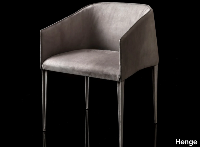 ZAGG - Leather chair _ Henge