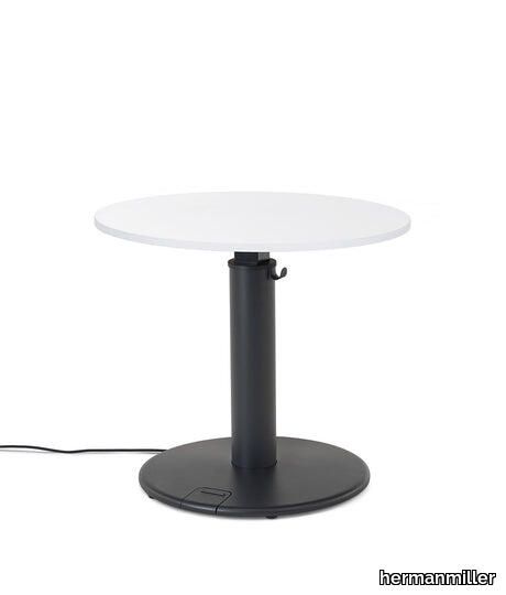 OE1-Sit_To_Stand_Desk-C-Studio_White-Black-DOWN_460x540_crop_center.jpg